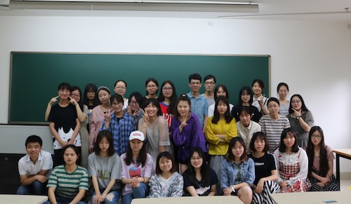 星际娱乐城
日语162支部风采照1